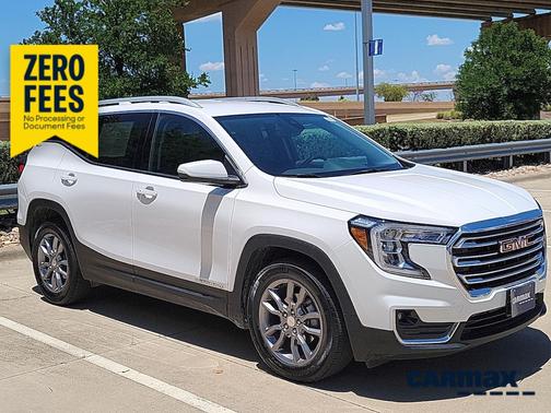 White 2022 GMC Terrain SLT
