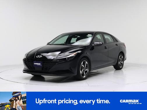 Black 2023 Hyundai ELANTRA SEL