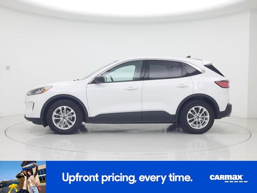 White 2022 Ford Escape SE