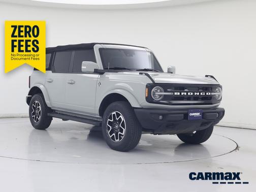 Gray 2022 Ford Bronco Outer Banks