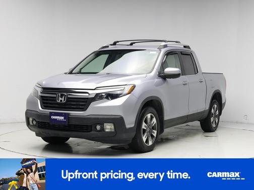 Silver 2017 Honda Ridgeline RTL-T
