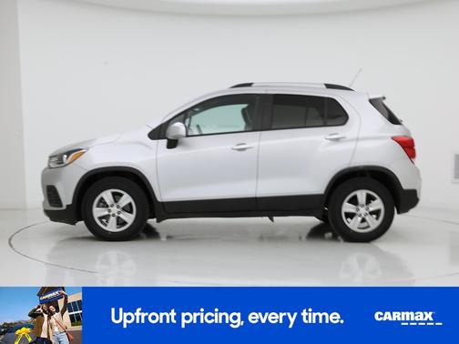 Silver 2022 Chevrolet Trax LT