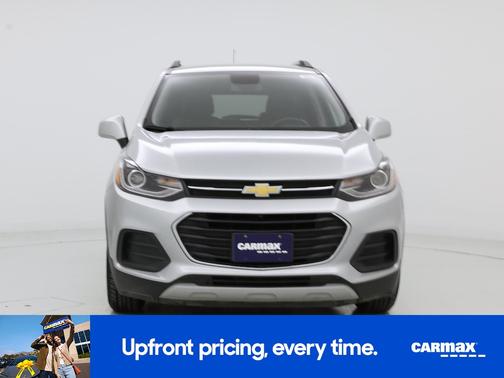 Silver 2022 Chevrolet Trax LT