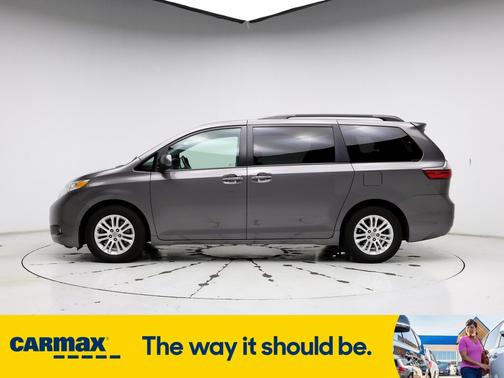 2017 Toyota Sienna XLE Premium