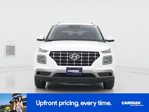 2022 Hyundai VENUE SEL