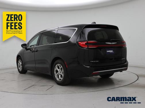 Black 2024 Chrysler Pacifica Limited