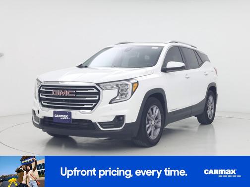 White 2023 GMC Terrain SLT