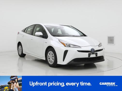 White 2022 Toyota Prius LE