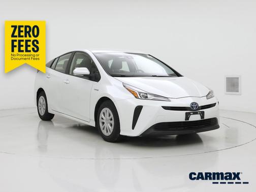 White 2022 Toyota Prius LE