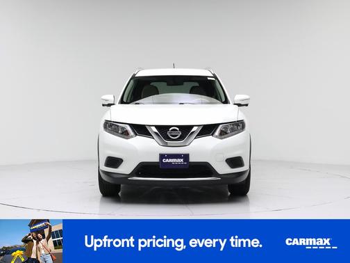White 2015 Nissan Rogue SV