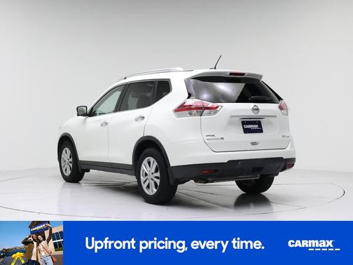 White 2015 Nissan Rogue SV