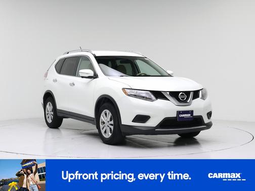 White 2015 Nissan Rogue SV