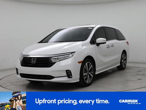 White 2024 Honda Odyssey Touring