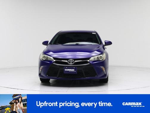 Blue 2016 Toyota Camry SE
