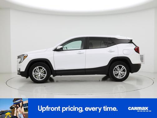 White 2022 GMC Terrain SLE