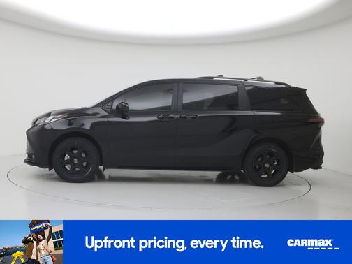 2025 Toyota Sienna Woodland Edition