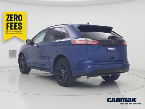 Blue 2023 Ford Edge SE