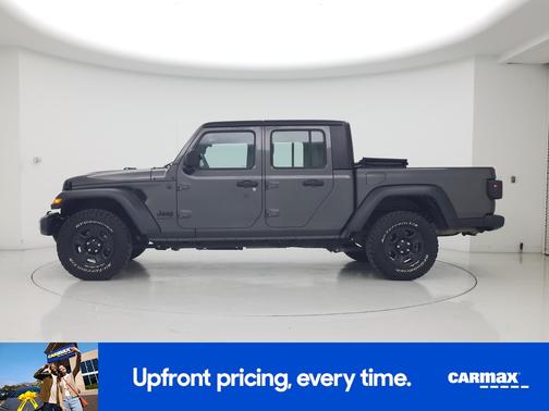 Gray 2023 Jeep Gladiator Sport