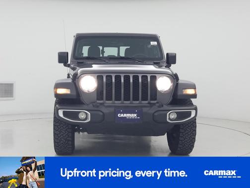Gray 2023 Jeep Gladiator Sport