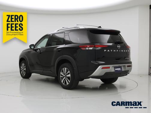 Black 2025 Nissan Pathfinder SL
