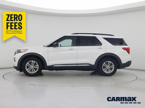 White 2020 Ford Explorer XLT