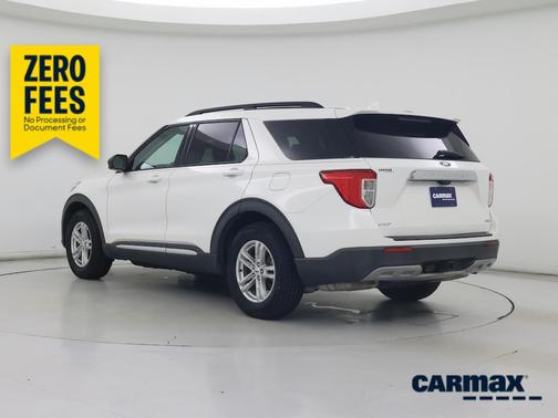 White 2020 Ford Explorer XLT