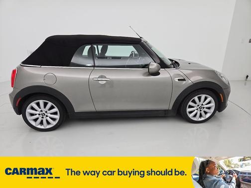 2018 MINI Convertible