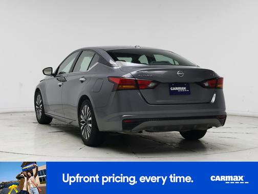 2024 Nissan Altima SV