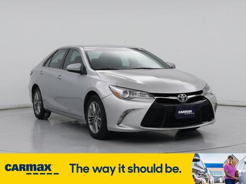 2016 Toyota Camry SE