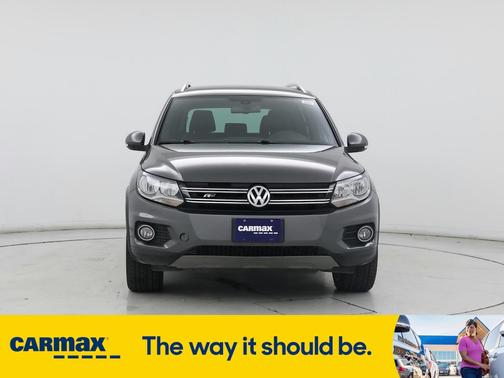2016 Volkswagen Tiguan R-Line