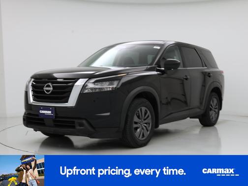 2023 Nissan Pathfinder S