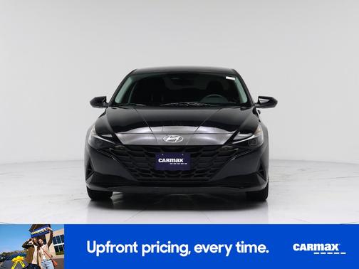 Black 2023 Hyundai ELANTRA SEL