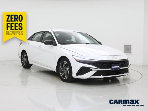 White 2025 Hyundai ELANTRA SEL Sport