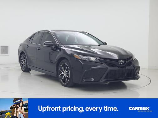 Black 2024 Toyota Camry SE