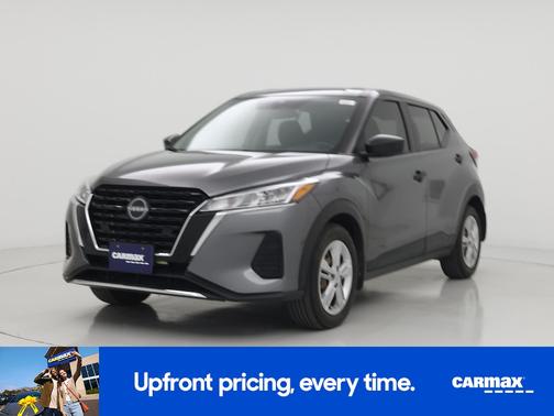 Gray 2024 Nissan Kicks S