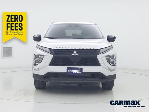 White 2023 Mitsubishi Eclipse Cross LE