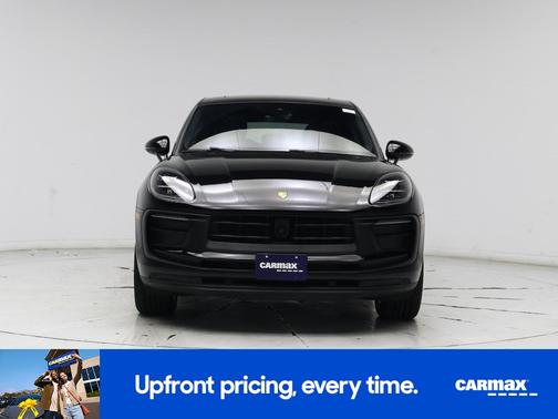 2023 Porsche Macan T