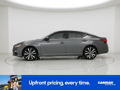 Gray 2021 Nissan Altima SR