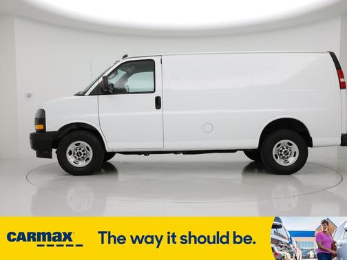 2023 GMC Savana 2500