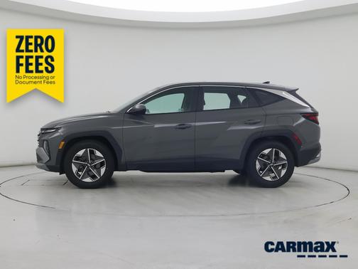 Gray 2025 Hyundai TUCSON SE