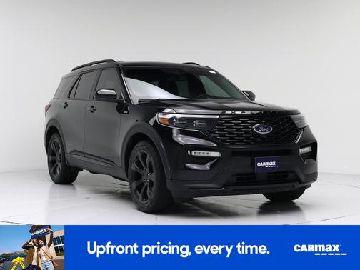 Black 2022 Ford Explorer ST-Line