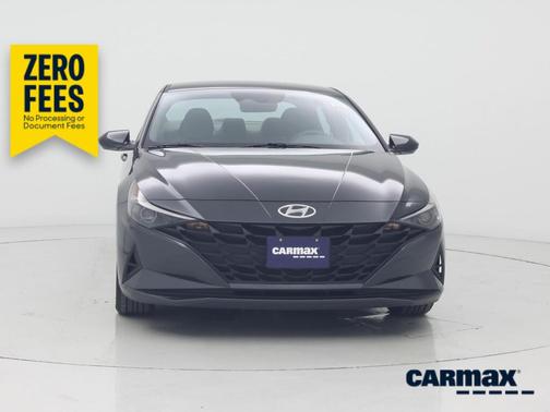 Gray 2022 Hyundai ELANTRA SEL