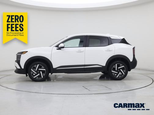 White 2025 Nissan Kicks SV