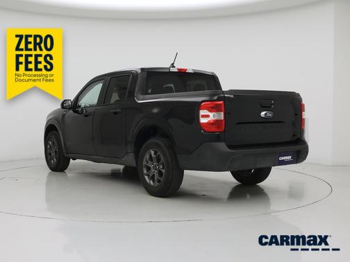 Black 2024 Ford Maverick XLT