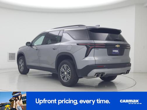 Gray 2024 Chevrolet Traverse LT