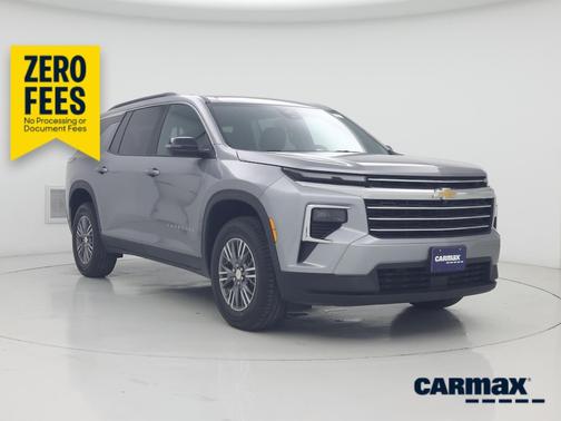 Gray 2024 Chevrolet Traverse LT
