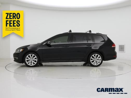Black 2018 Volkswagen Golf SEL