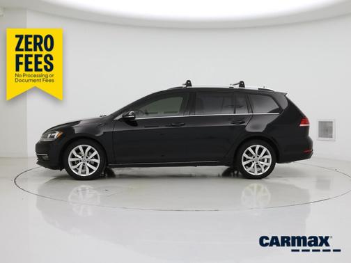 Black 2018 Volkswagen Golf SEL