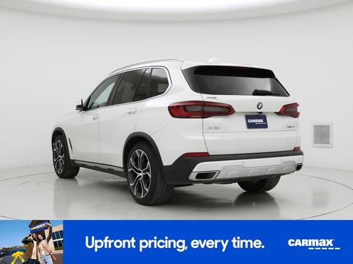 White 2019 BMW X5 xDrive40i
