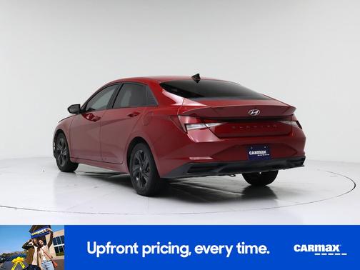 Red 2022 Hyundai ELANTRA SEL